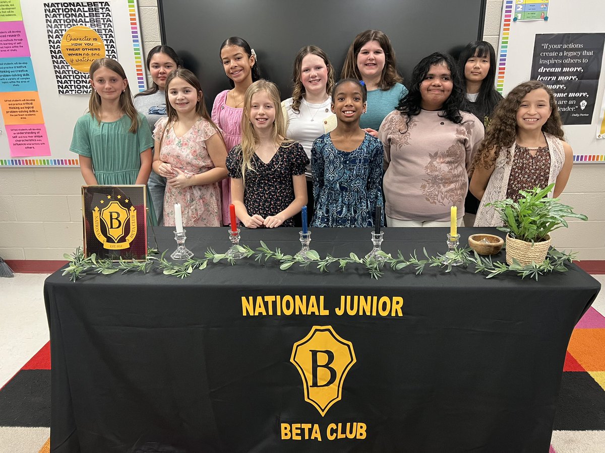 Friendship Elem. tweet media