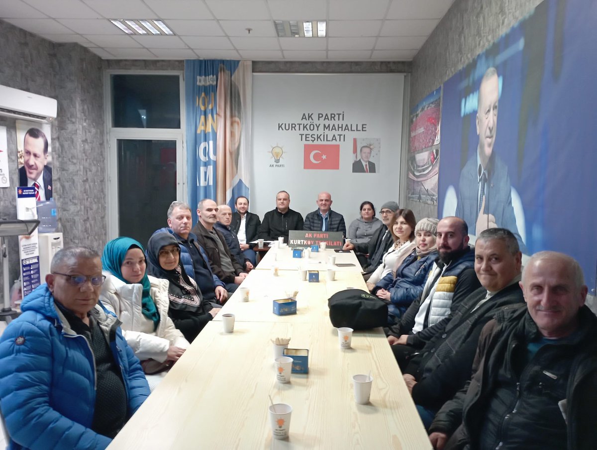 Kurtköy mahalle toplantımızı değerli teşkilat mensuplarımızla gerçekleştirdik. 
Ramazan’da yapılacak faaliyetlerimizi gözden geçirdik.

#AkParti
#Ramazan