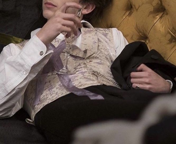 tangled byler au... who want it