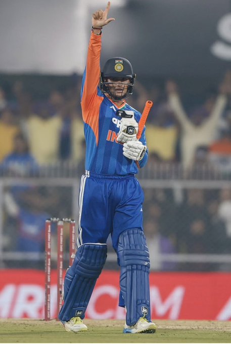 I can't believe i have to say this , but there are some idiots on this platform who wants Abhishek to be dropped or change his batting style.
I will back Abhishek even for final if he gets 4 more ducks.
He is the biggest match winner with bat in this team.
#IndvsNeth