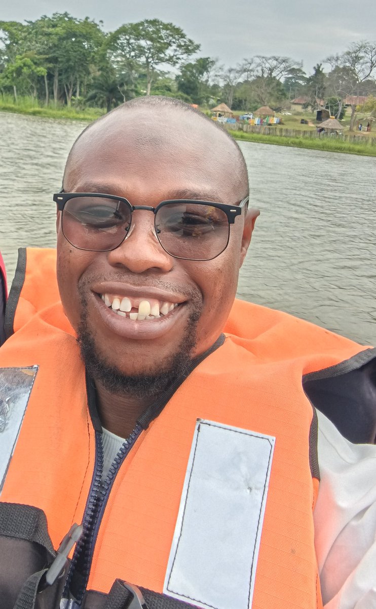 HisChiefServant's tweet photo. Glad to cruise on Obafemi Awolowo University's Dam/Lake. It now boasts of two cruise boats.

Kudos to those concerned❤️

#oaudam @OAUIfeSU @oauinfluencers @Oauife_festival @OAUife_ng https://t.co/fBRTqWuuXp