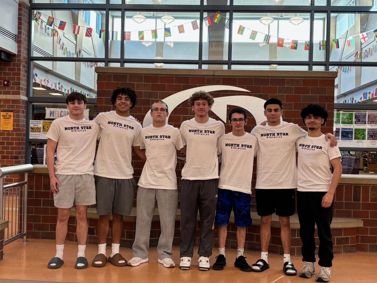 lnsathletics's tweet photo. Congratulations to our Boys Wrestling team and Swim and Drivers for qualifying for state! 

Good luck! 

🐊🤼🐊🏊🏼‍♀️🐊🤿 https://t.co/7dx36wLCiP