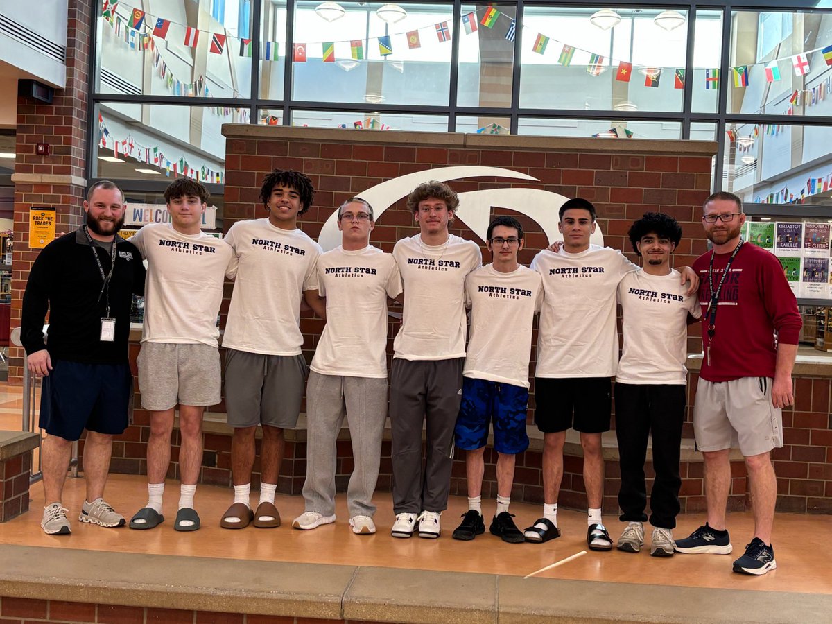 lnsathletics's tweet photo. Congratulations to our Boys Wrestling team and Swim and Drivers for qualifying for state! 

Good luck! 

🐊🤼🐊🏊🏼‍♀️🐊🤿 https://t.co/7dx36wLCiP