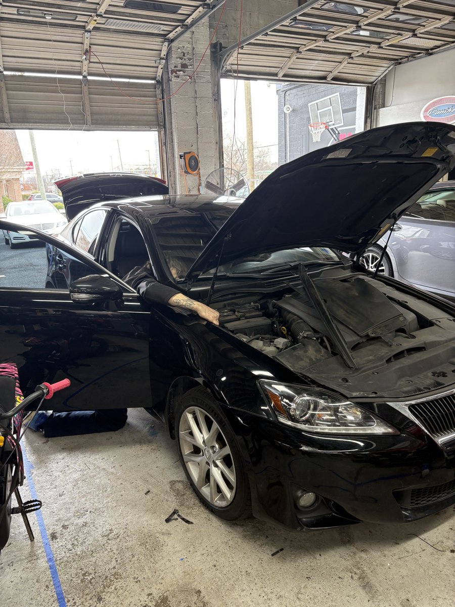 Auto Image RVA tweet media