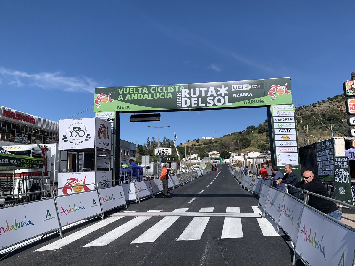 Borja__E's tweet photo. 📍Pizarra ( Vuelta Andalucía 2026) https://t.co/7HGsyXNkGF