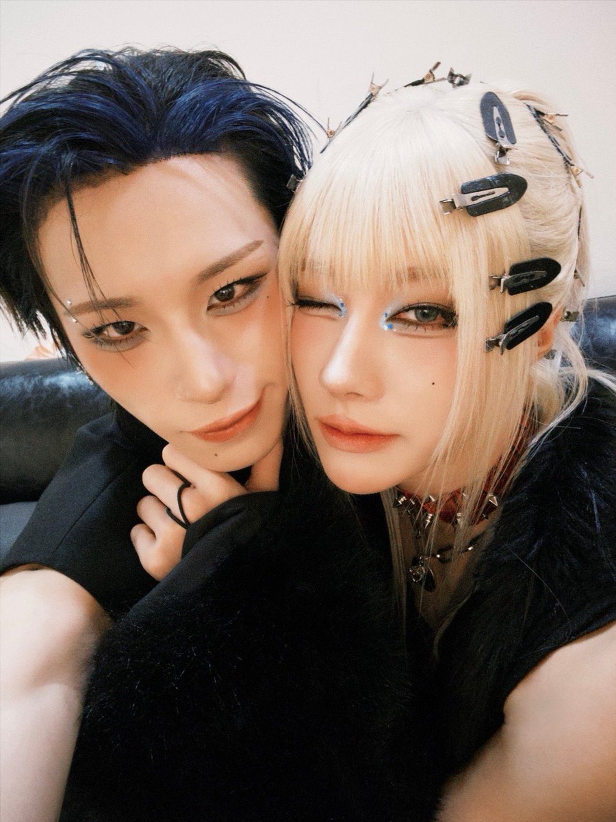 rui exposing haru’s wig lace like this is so sister coded LMAO