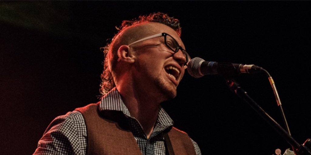 Tonight at the Hog: Ben Weiss
Country and bluegrass with that alt-country edge.
Strings flying, boots tapping.🎶
9:00 PM | $5

#BenWeiss #CountryAndBluegrass #AltCountry #LiveMusicSLC #TheHogWallowPub #WednesdayNightMusic #SupportLiveMusic