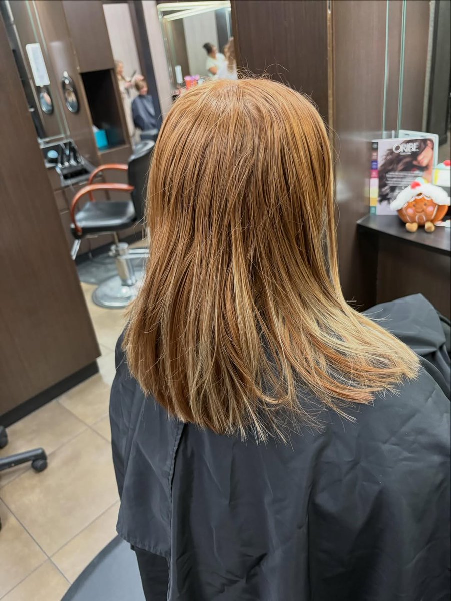 Mitchell's Salon tweet media