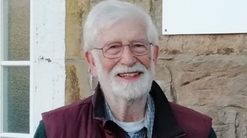 SUMjournal's tweet image. Dr. Tom Batey sadly passed away in November 2025 at the age of 92. Tom made many contributions to @SUMjournal , including his seminal 2009 review of #soil compaction, which became one of our most cited papers. 

Obituary: soils.org.uk/news/obituary-…
Paper:  doi.org/10.1111/j.1475…