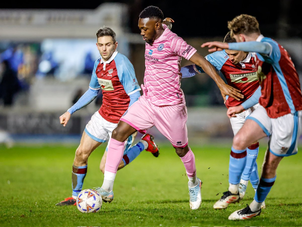 Lydia & Nick tweet media