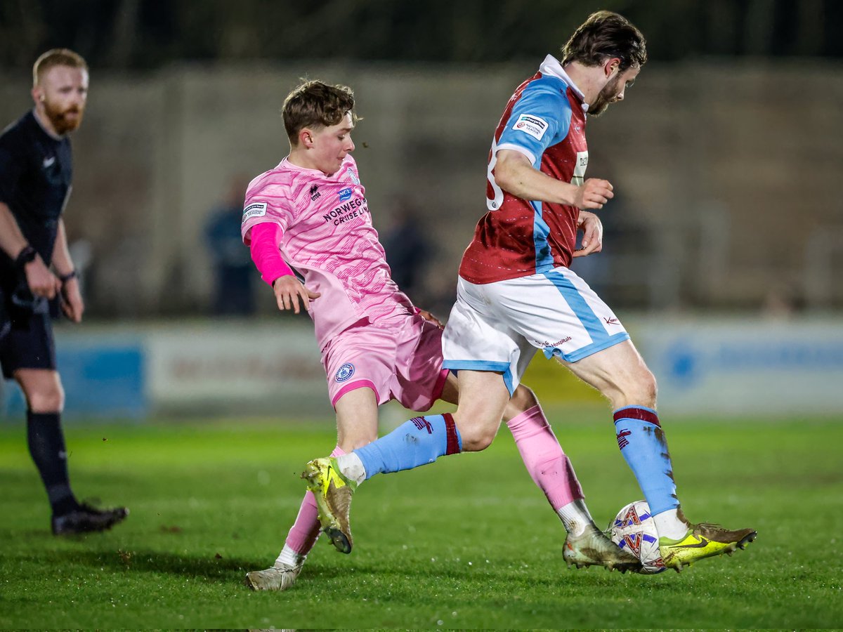 Lydia & Nick tweet media