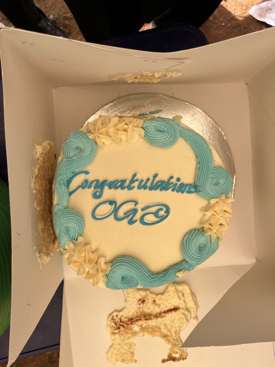 _itsogd's tweet image. Bsc. Architecture, officially licensed to design buildings and compose music🪖⭐️.