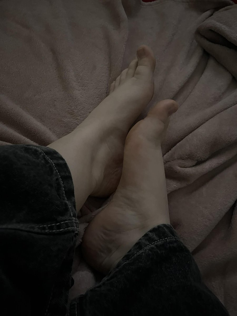 𝓛𝓪𝓭𝔂 𝓐𝓶𝓮𝓵𝓲𝓪𝓪 tweet media