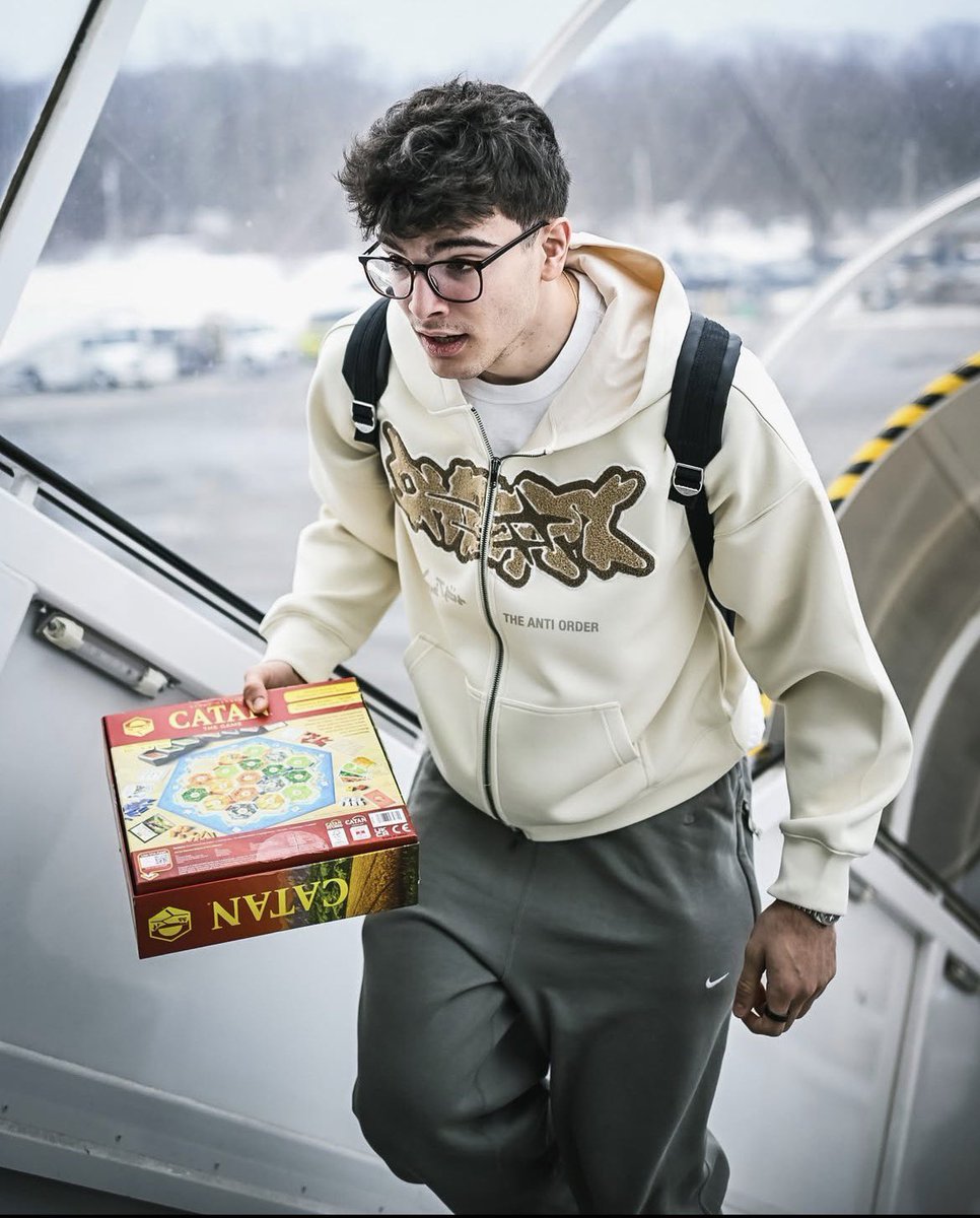 Ian Inangelo tweet media