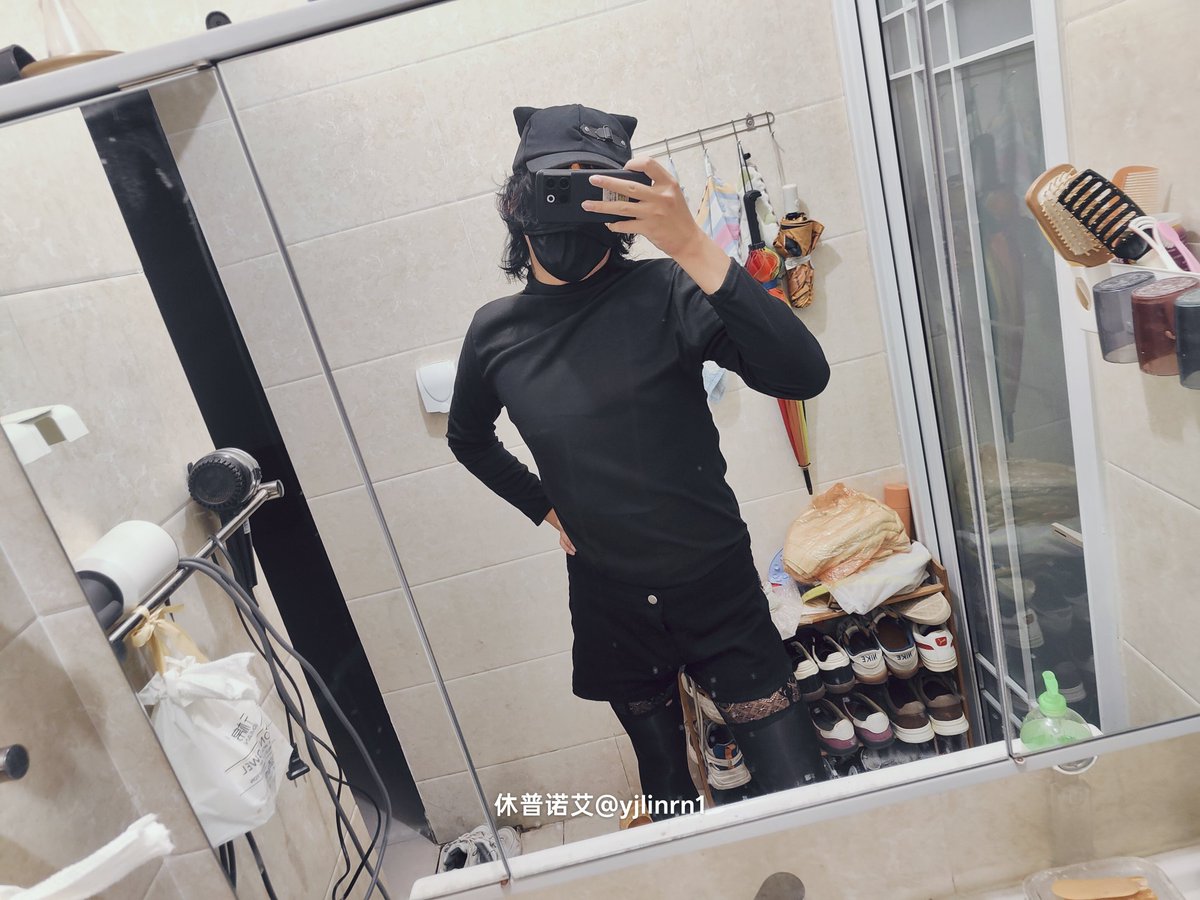 yjlinrn1's tweet photo. 我好想要和小男娘交朋友啊( ‘-ωก̀ ） https://t.co/zKQcO126Nb