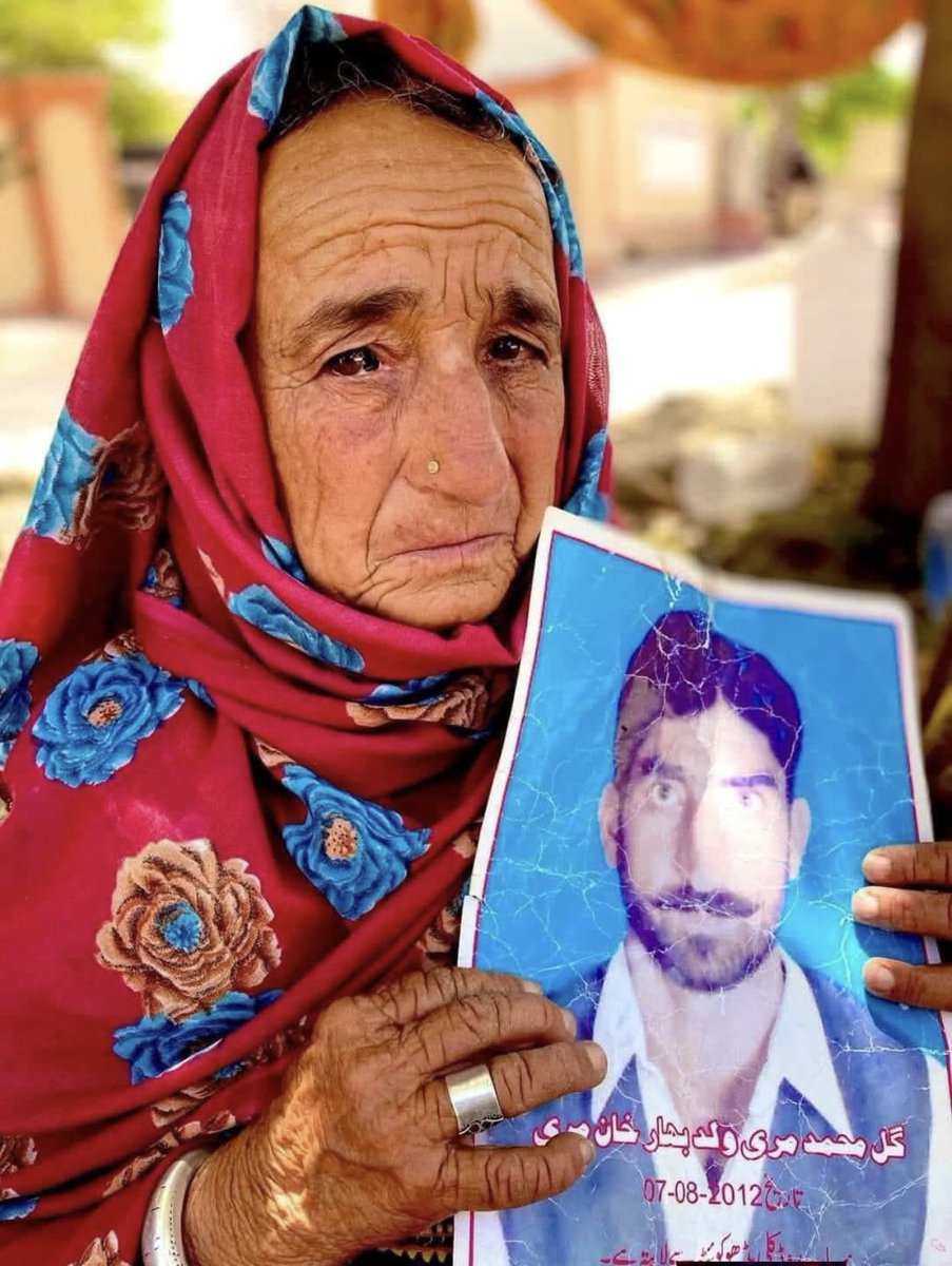 اس سے بڑا دکھ اور کوئی نہیں، جب ایک ماں کی زندگی اس کے بیٹے کی جبری گمشدگی نے چھین لی۔ #EndEnforcedDisappearance