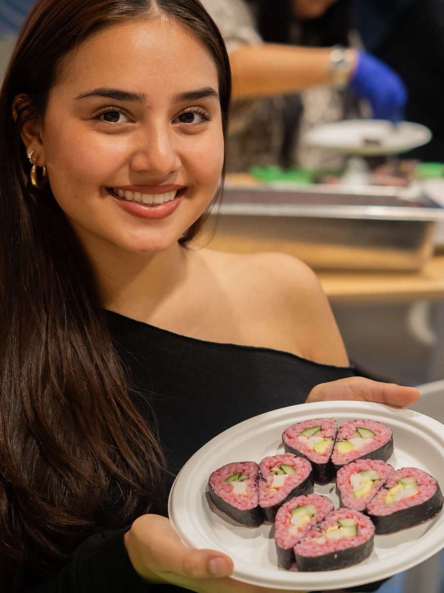 Islander Dining tweet media