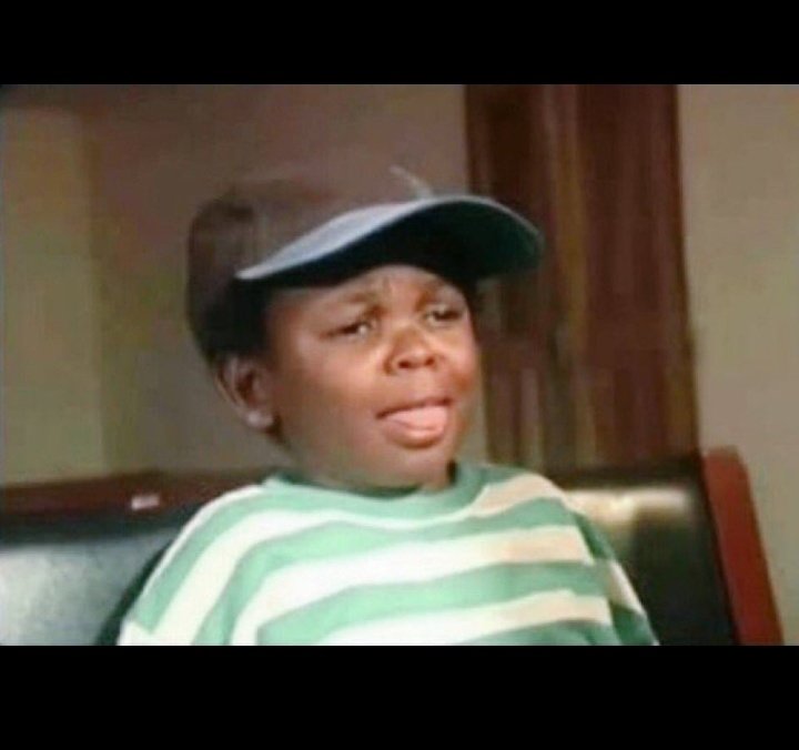 PrettyAbeh's tweet image. Hmmmm Some people don’t brush during Ramadan… is your breath is fasting too??😹😹  No near me ooo