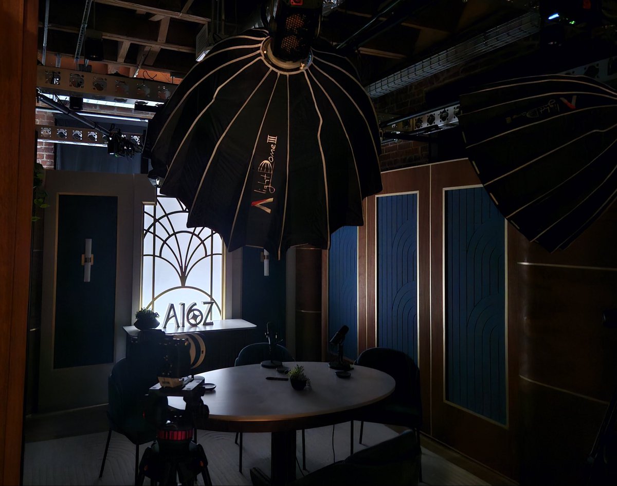 Tom 🔨 tweet media