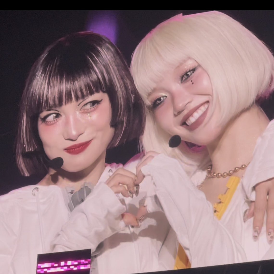 Alphaz_N197's tweet photo. JURINちゃんのスウェーデンの従姉妹

名前:チーヤ•カバルデン(かつらデン)

#XG #XG_WorldTour_THECORE #XGALX https://t.co/WDCudYpMAx