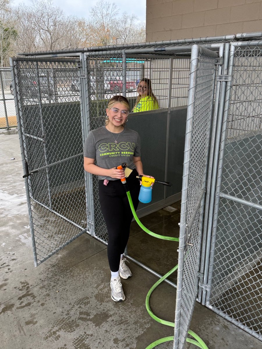 CommunityResourceCU tweet media