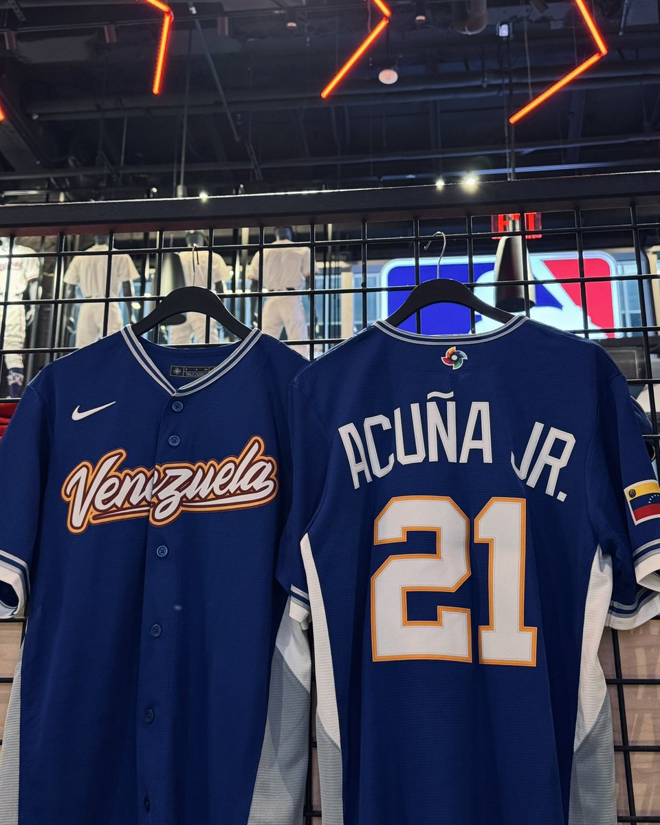 Héctor A. Hernández tweet media