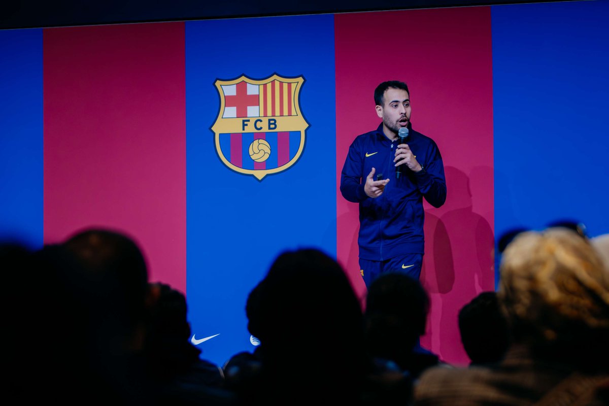 BarcaAcademy's tweet photo. 🔝🔝La Barça Academy Jordania ha viscut per 3a temporada consecutiva l’experiència del clínic a Barcelona amb CAT com a convidat especial.

👏👏Gran experiencia la vivida por los jugadores de la BA Jordania durante el clínic en Barcelona. Nos vemos de nuevo el año que viene!!🔵🔴 https://t.co/cqLD1ADqdn