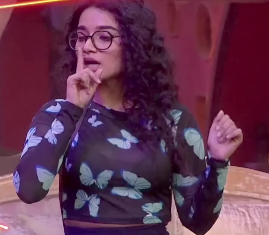 Tanvi Kolte is now the captain of the house, congratulations 💥💪🏻

#TanviCheTantrik - sabki bolti band 🤫🔥

#BiggBossMarathi | #BBM6 | #BiggBossMarathi6 | #TanviKolte