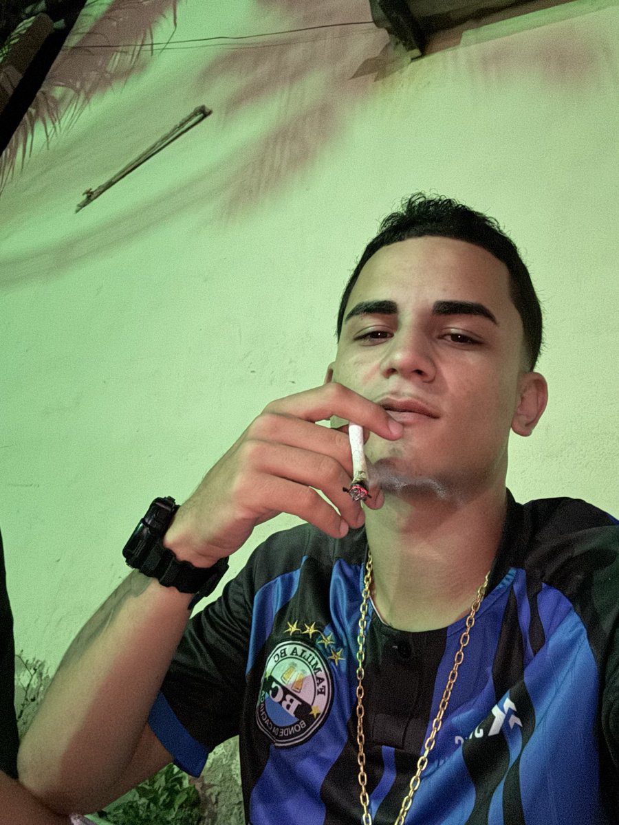 insta:yuriizinho__ tweet media