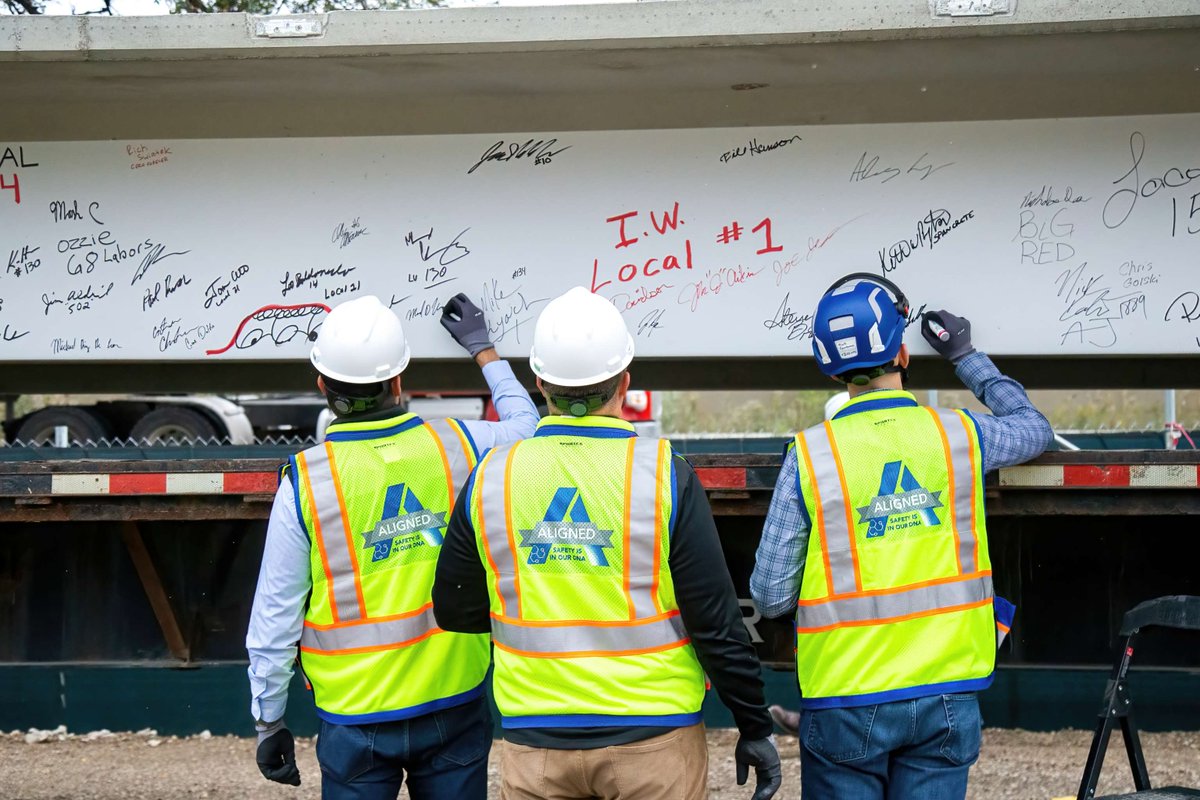 Aligned Data Centers tweet media