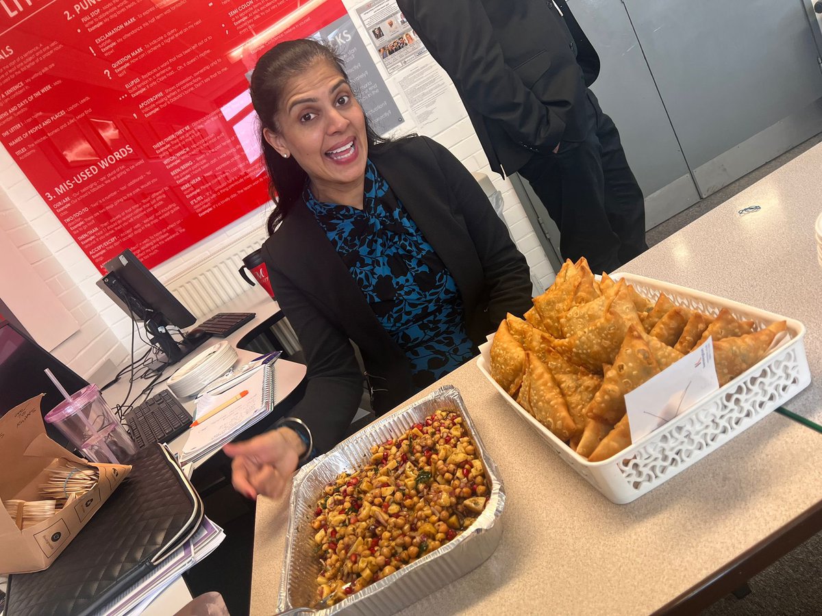 JakeLuke tweet media