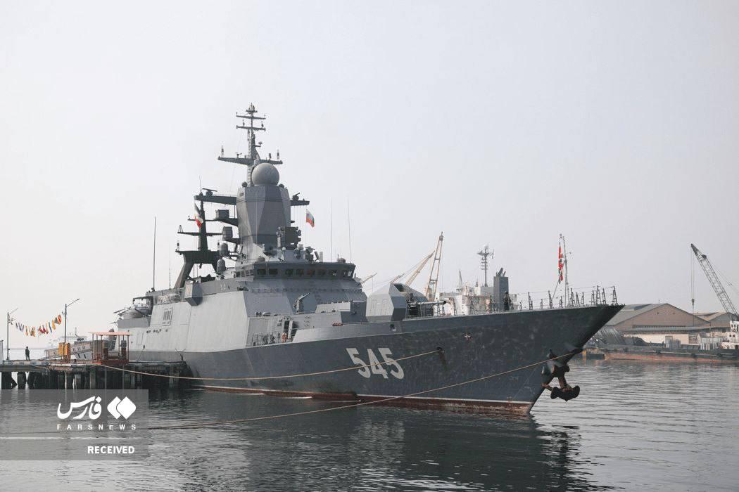 warsurv's tweet photo. ⚡️BREAKING 🇷🇺🇮🇷

Russia’s Defense Ministry has released footage showing the corvette Stoikiy docking at Bandar Abbas.

The arrival comes ahead of joint naval drills with Iran’s Islamic Revolutionary Guard Corps in the Gulf of Oman, highlighting growing military coordination between Moscow and Tehran.