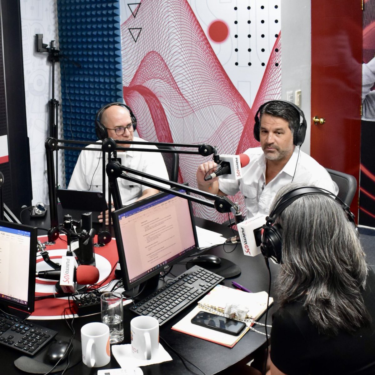 Diana Verónica y Tony tweet media