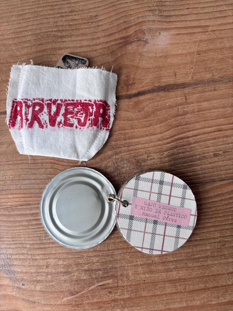 Poemas bahienses enlatados.