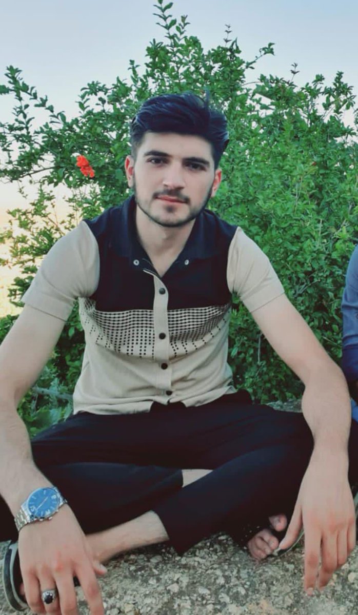 QalaatAlMudiq's tweet image. #Syria: a man from S. #Idlib was shot dead last night in #Latakia province. 

Few details are available but this is the first such incident in many months.