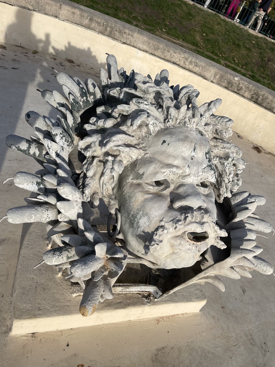 Les Amis du Champ-de-Mars tweet media