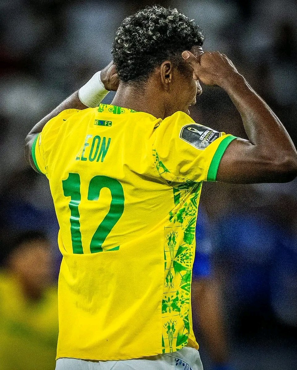 joy_zelda's tweet photo. No South African can Past this Post without giving a Like for Bryan Leon 

Masandwana Mamelodi Sundowns Orlando Pirates https://t.co/xmtxU1cTBf