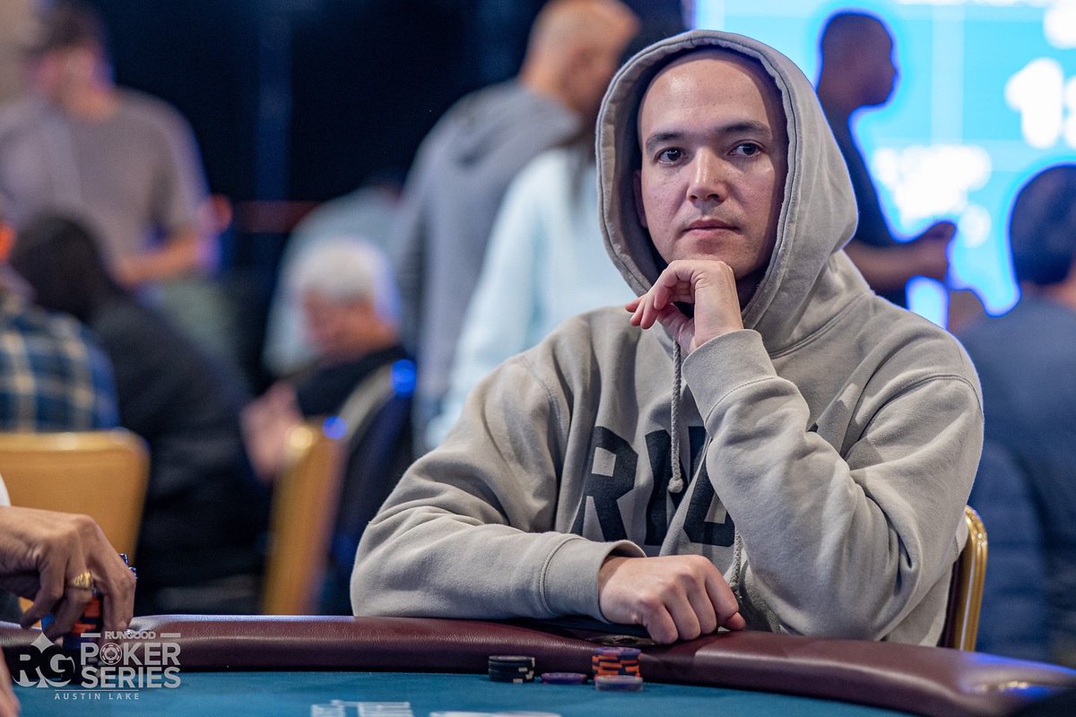 8131_Media's tweet photo. Hello San Diego! 🏝️ 

We have @AustinLakePoker snapping away at the @RGPokerSeries at @jamulcasinosd. 📸

Find and download your photo for free with the 8131 Media Photo App!

🔗: https://t.co/Ju8xMLWZjo https://t.co/fxRcAhjzKR