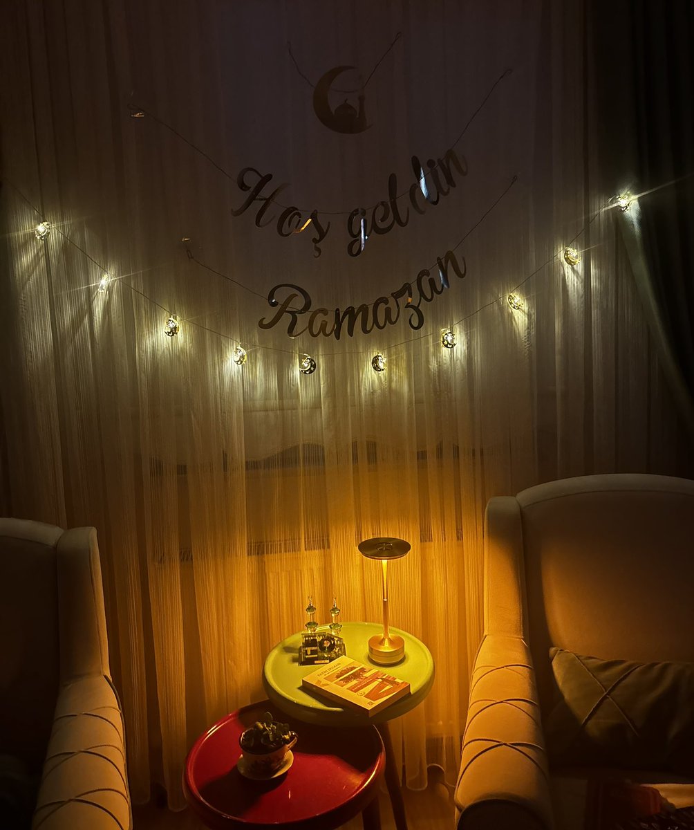 Sanki hayat Ramazan’da çiçek açıyor. 
Hoş geldin cânım Ramazan 🌙