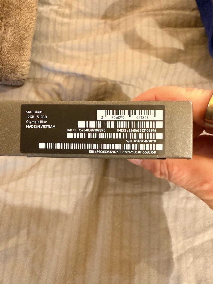 Olympic athletes are already selling their complimentary custom Galaxy Z Flip 7 on eBay 😭