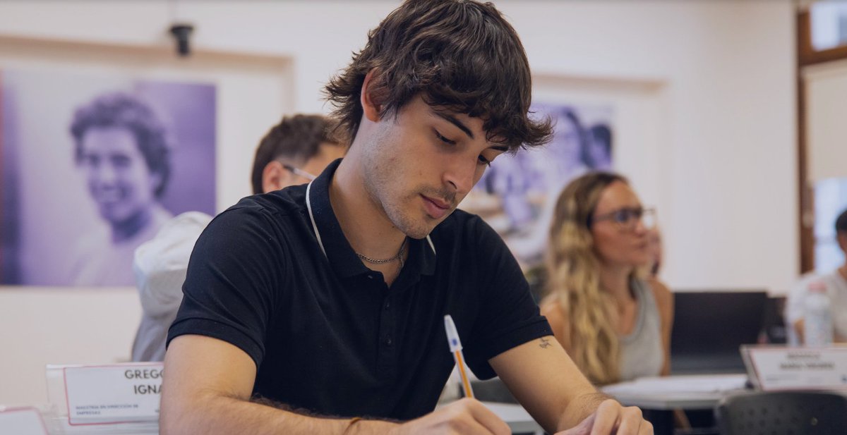 Becas para POSGRADOS en la UCC: conocé las oportunidades para tu desarrollo profesional👇👇👇
Te contamos acerca de las opciones de descuentos y beneficios que ofrece nuestra Escuela de Posgrado para el primer semestre de 2026. Ideal para graduados argentinos que desean