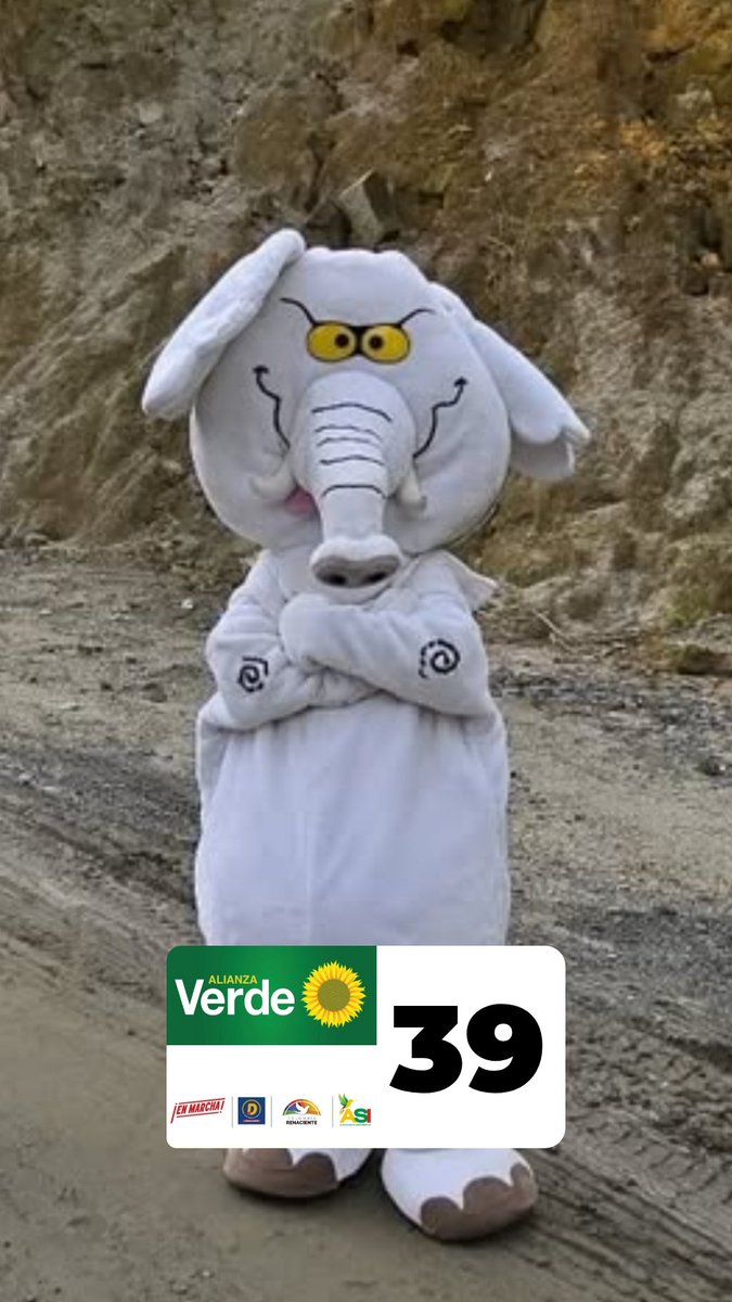 El Pechy tiene un contenido en redes sociales que me gusta, muy bueno, pero nunca le daría mi voto a un sujeto con nula experiencia en política o por lo menos con cero conocimiento en control ciudadano. Mi voto es por el Elefante Blanco sin duda alguna.