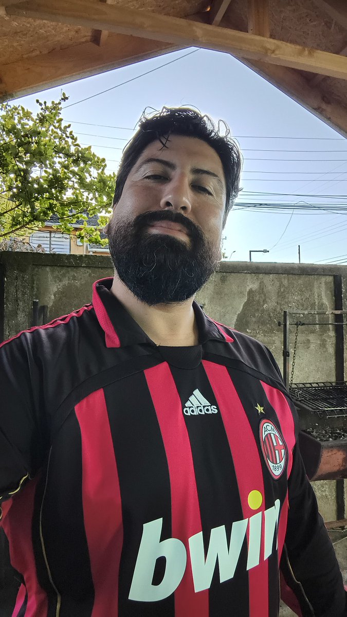 <a href="/TabernadelMilan/">La 𝗧𝗔𝗕𝗘𝗥𝗡𝗔 del 𝗠𝗜𝗟𝗔𝗡</a> FORZA MILAN 🔴⚫