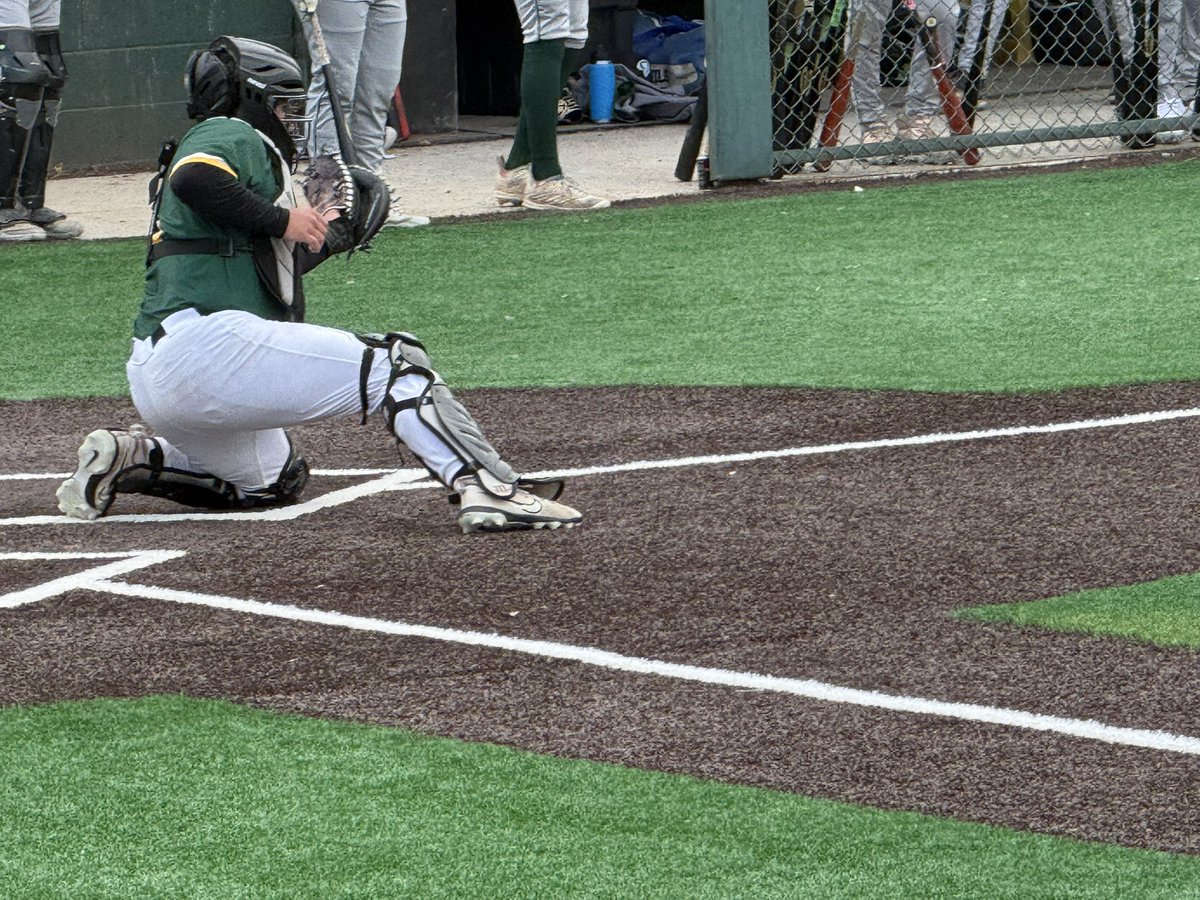 YavapaiBaseball's tweet photo. Tuesday 📸: @DerekKiepke finishes the 7-5-2 relay w/the pick &amp; tag. #GoRiders https://t.co/wX9CMlf0Jd