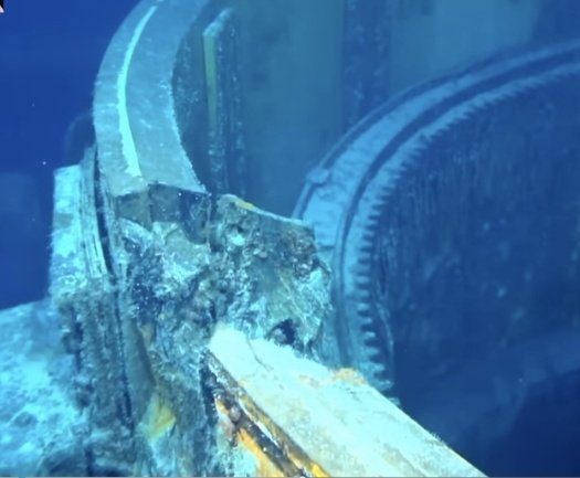 Jim_Bagnall's tweet photo. The recent Magellan deep sea expedition images of 'Bismarck'. The 16 inch shell from 'Rodney' that hit Bruno turret is just jaw dropping! @WeHaveWaysPod https://t.co/fISXJqhQqb
