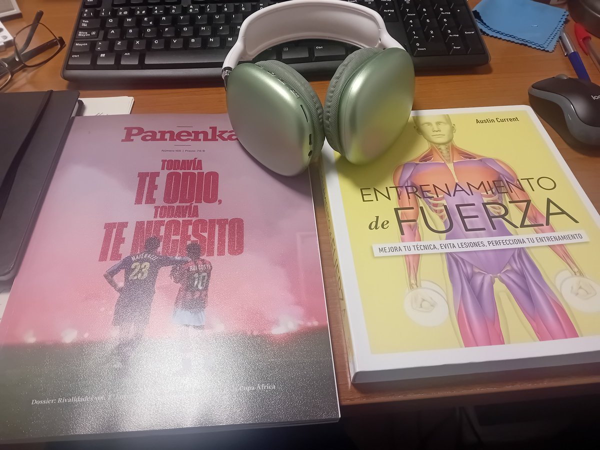 Obsequios recibidos con motivo de #SanEladio. Me gustan mucho los tres y les voy a dar uso.
