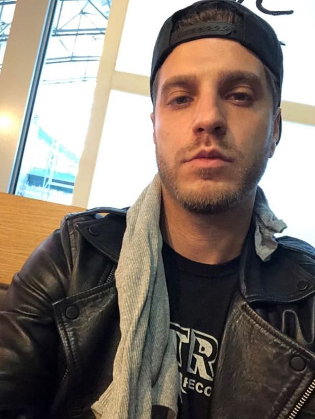 Rιʋҽɾ. (@sinsofriver) on Twitter photo 