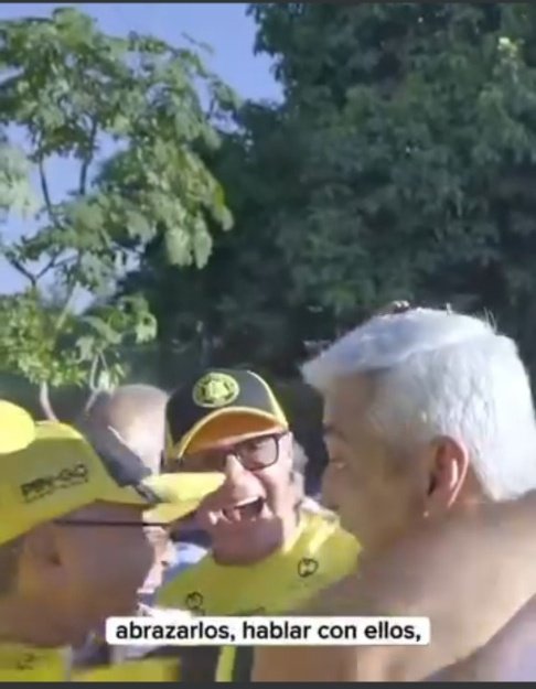 Carlosoferre's tweet photo. @WinSportsTV Jajajaja se puso a invertir plata en un candidato que perdió y se llevó el equipo para recuperarla, mercenario HDP!!! https://t.co/aQ7tKQ81ub