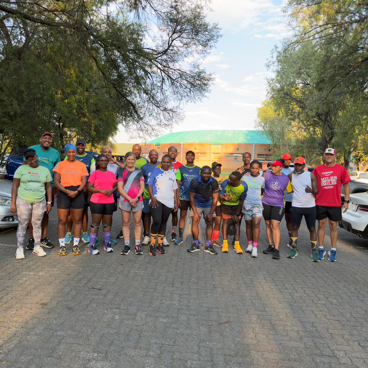 JHB_Harriers's tweet photo. Better together 🏃♂️ 🏃🏿♀️
#5pmgang #consistencyisthekey
#swiftandfree https://t.co/hmOizREgg8