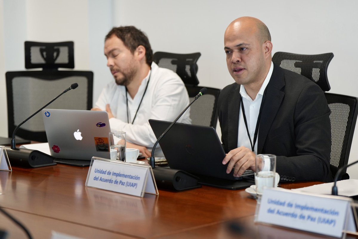 MisionONUCol's tweet image. Facilitamos sesión extraordinaria de la Instancia Tripartita de Protección y Seguridad #ITPS, en la que Gobierno y firmantes de paz avanzaron en un Plan Específico de Protección y Seguridad Territorial para El Tarra, Teorama, Hacarí y zonas aledañas en #NorteDeSantander. 🧵